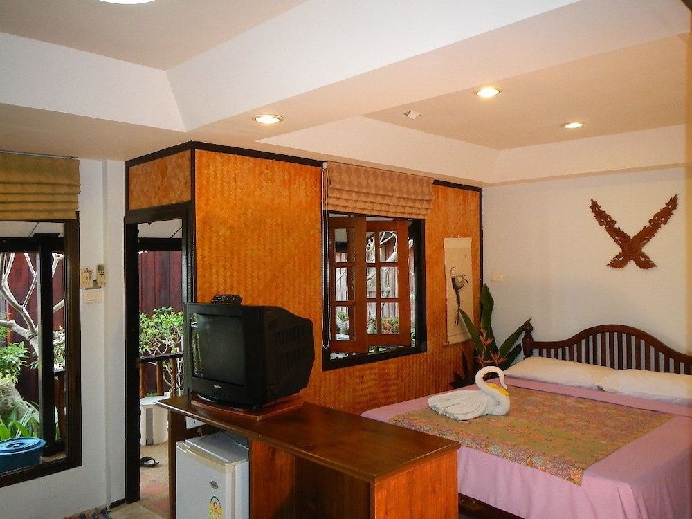 Sunrise Bungalow Superior Bungalow, Beachside 6