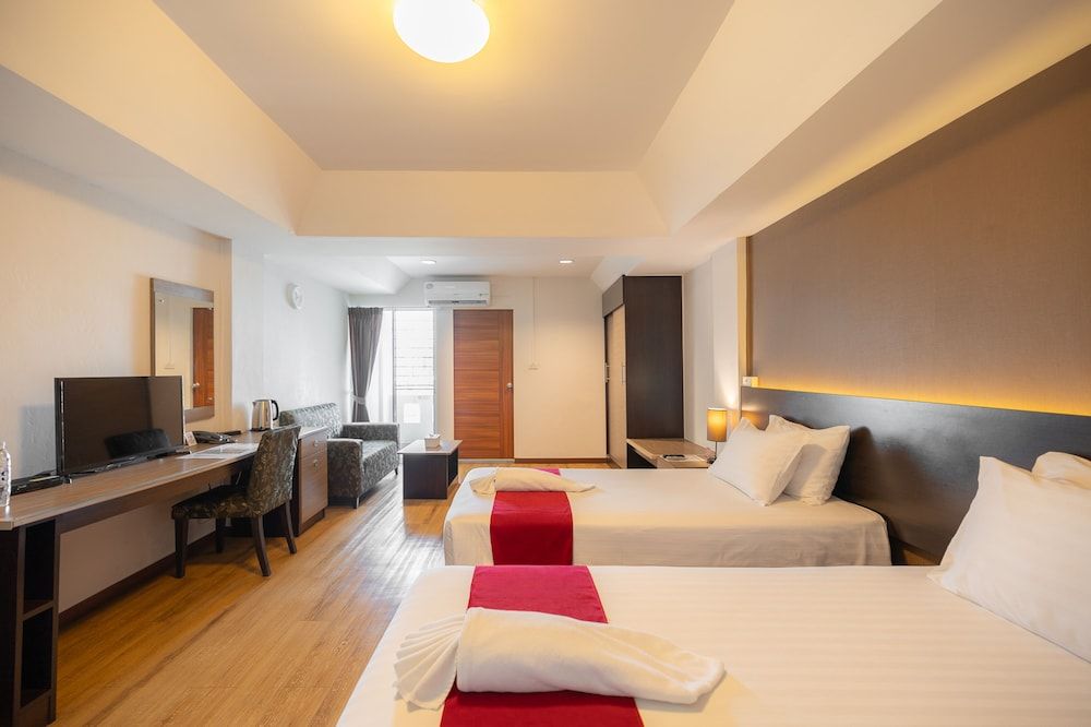 undefined Golden Jade Suvarnabhumi 3