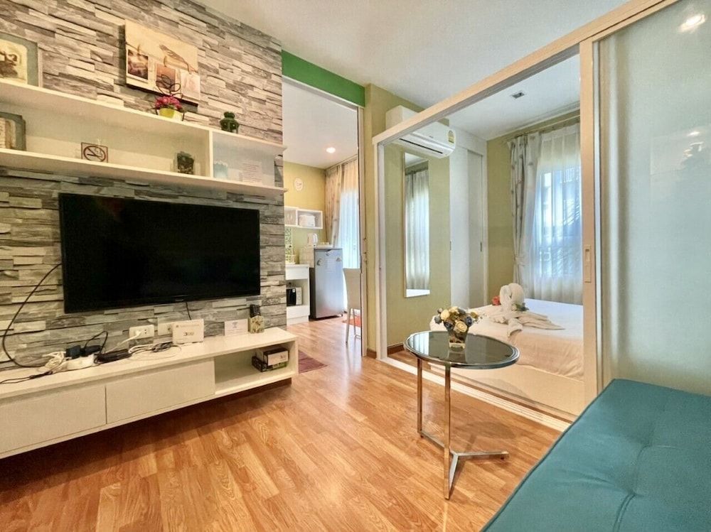 The Trust Huahin Condo Garden View by Dome Deluxe Room 11