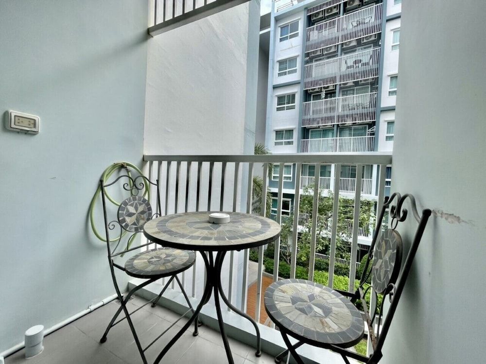 The Trust Huahin Condo Garden View by Dome Deluxe Room 14