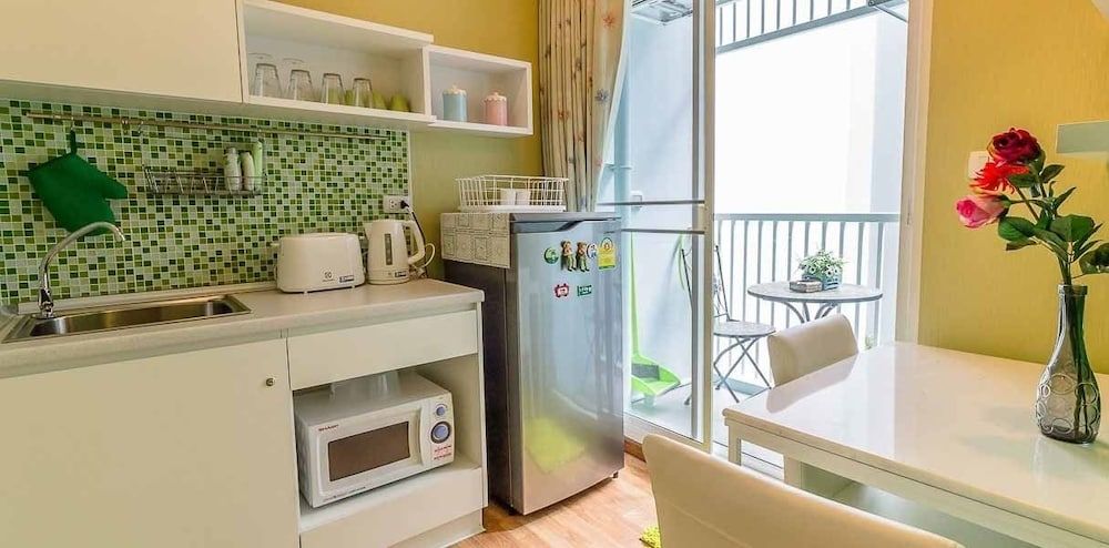 The Trust Huahin Condo Garden View by Dome Deluxe Room 4