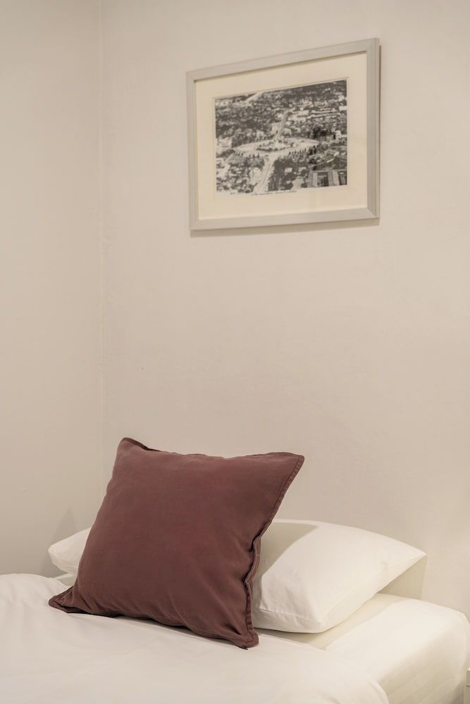 undefined Ratchadamnoen Residence 10