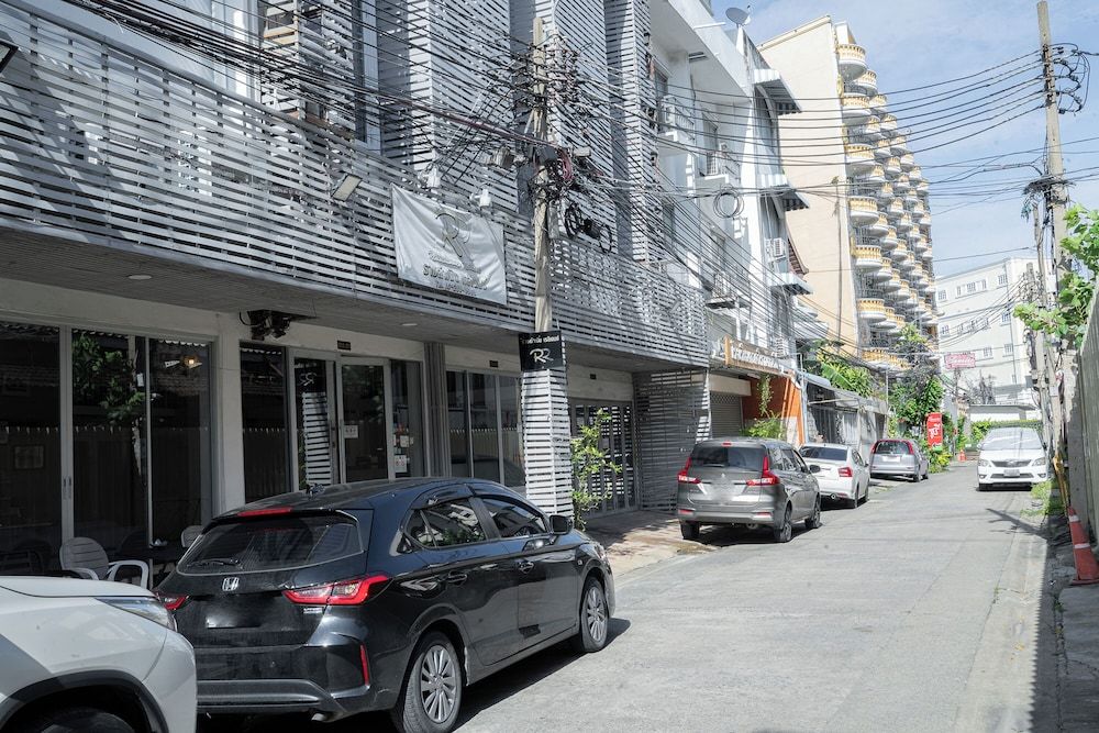 undefined Ratchadamnoen Residence 5