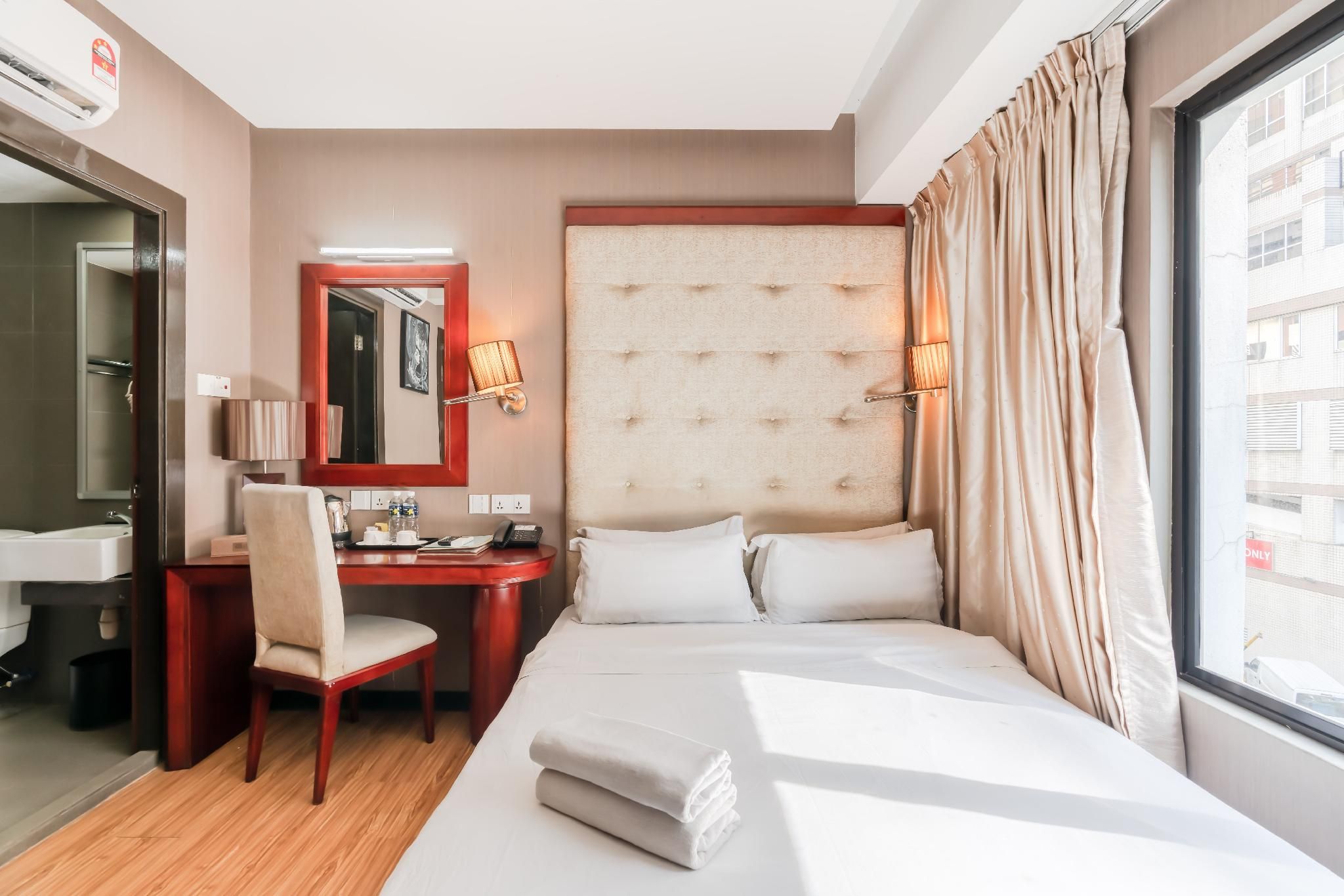 26ad4e241f37c58d9b2696571cf28998