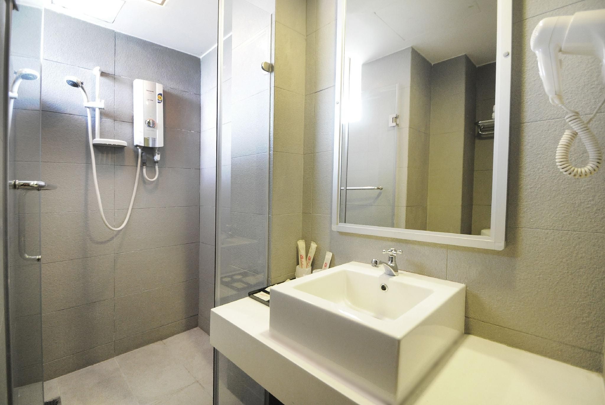 Celyn City Hotel Superior Standard 3