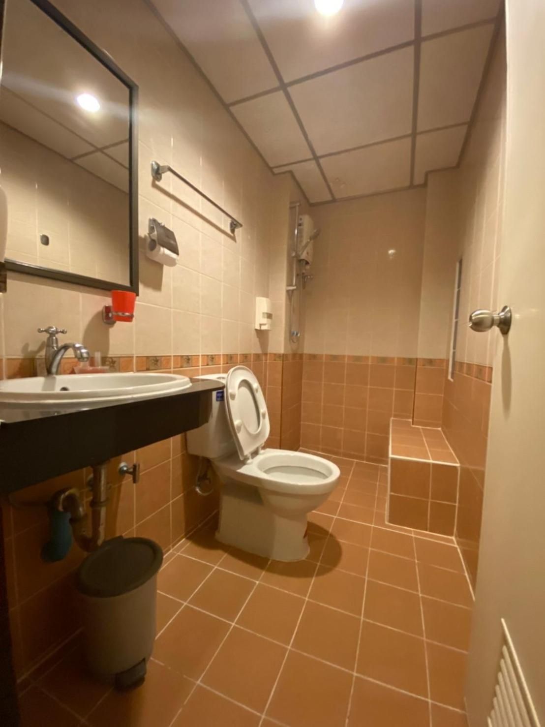 undefined Honey House 2 4