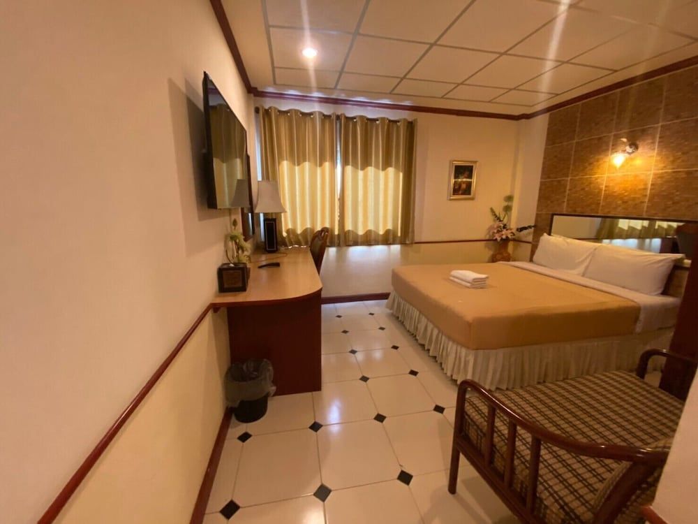 Honey House 2 Superior Double Room