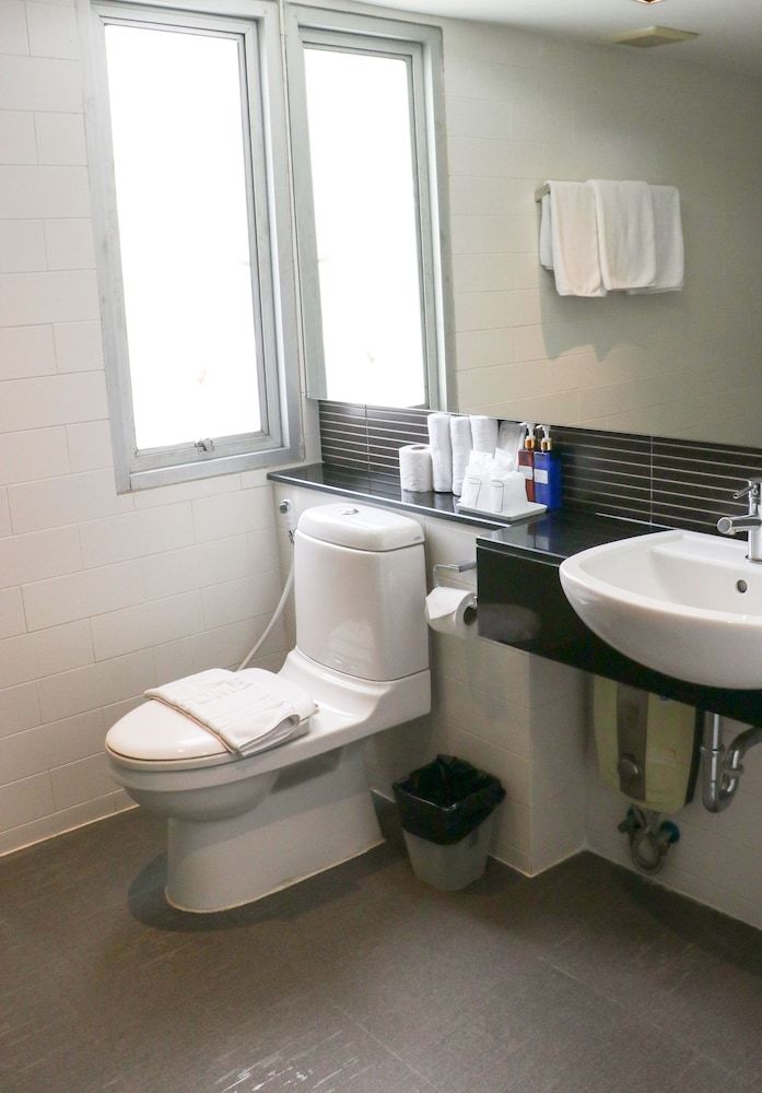 The Mini R Ratchada Hotel Deluxe King 4