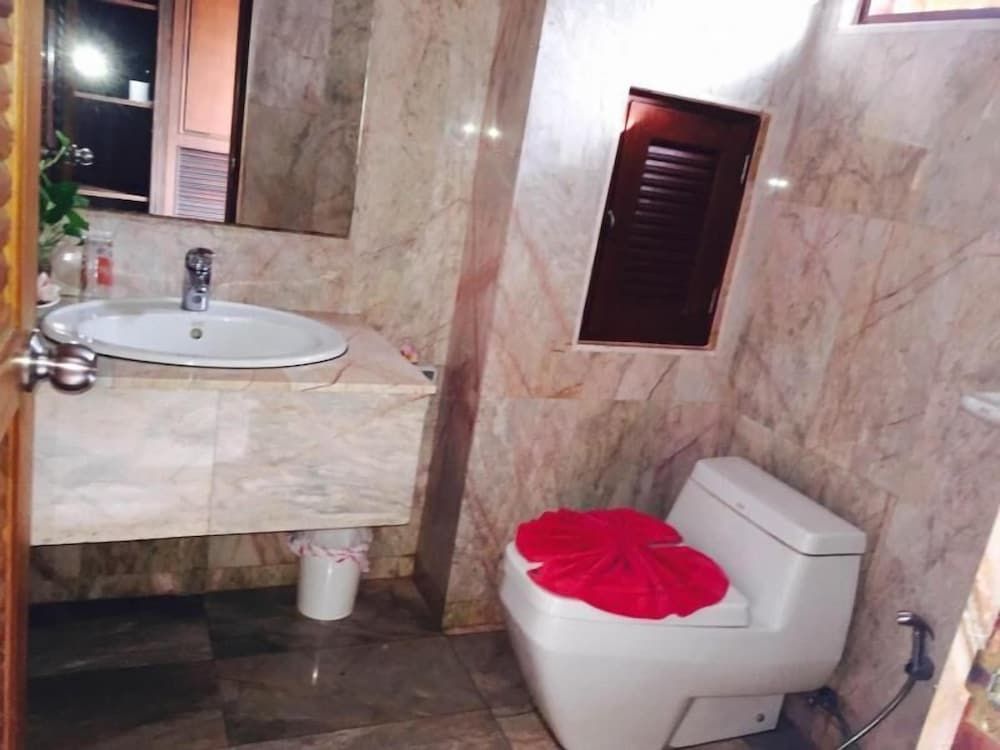 Marina Villa Standard Room 9