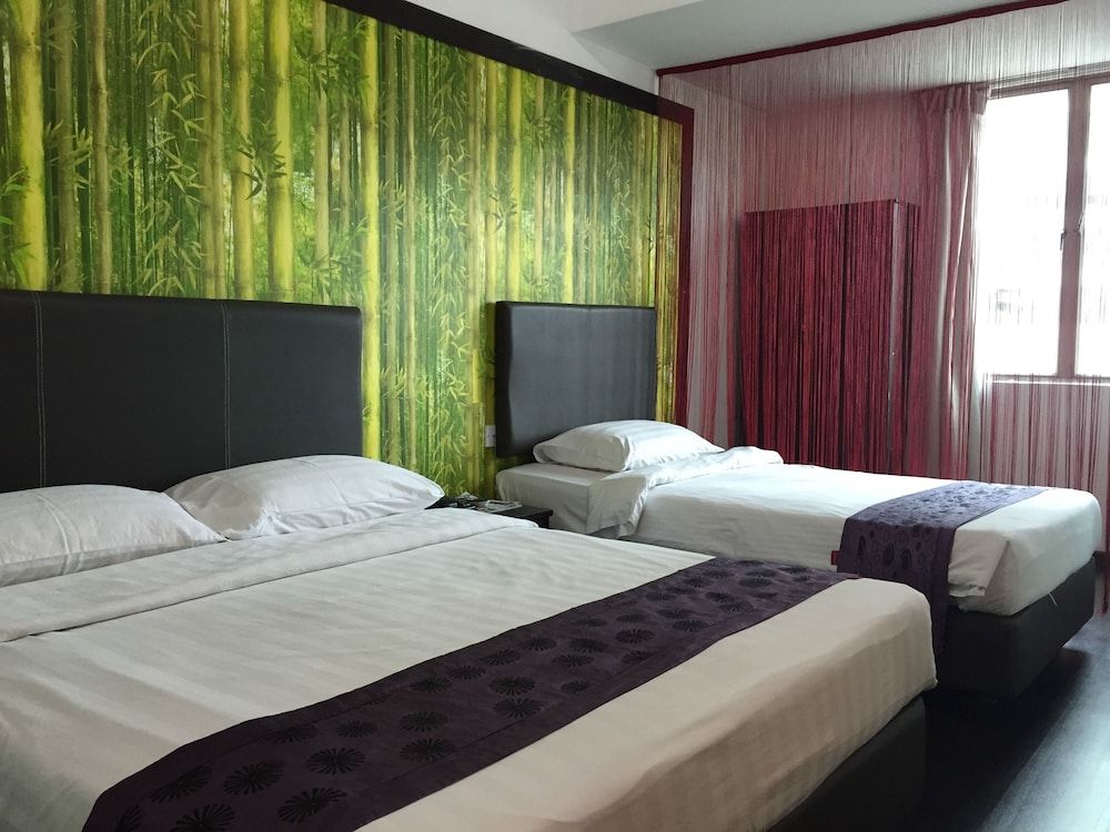 Basic Triple Room