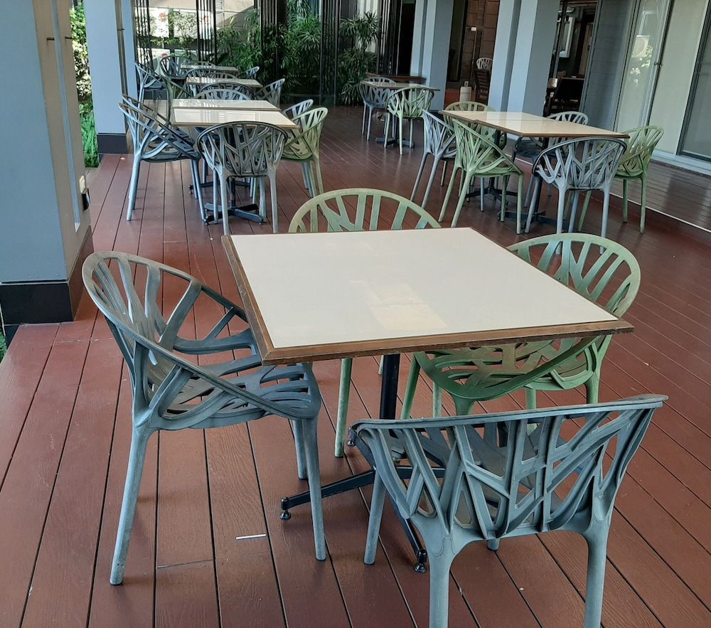 undefined Synsiri Resort 8