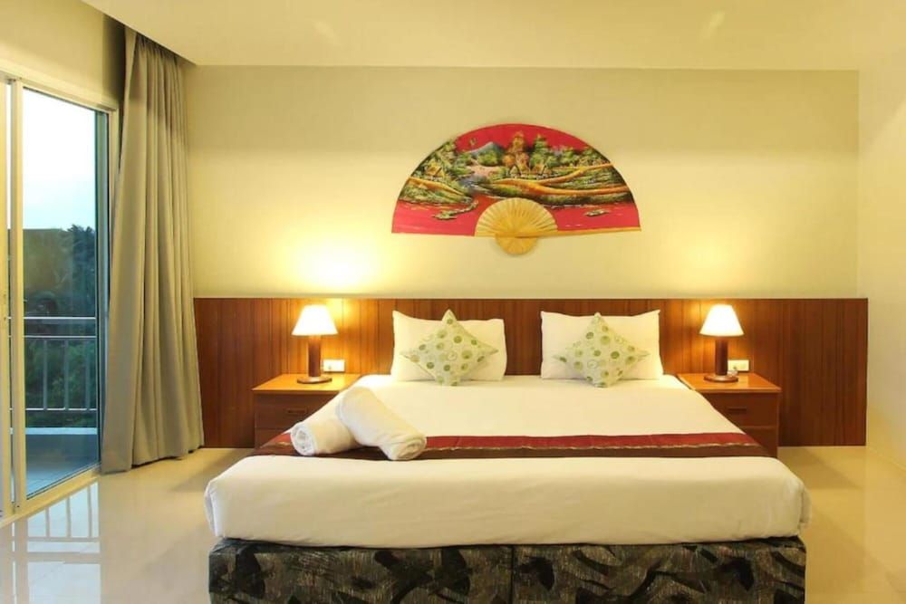 undefined Choophorn House 2