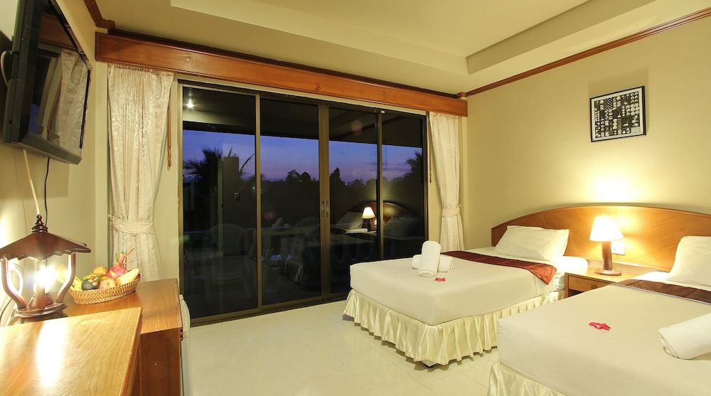 Choophorn House Standard Twin Room 2