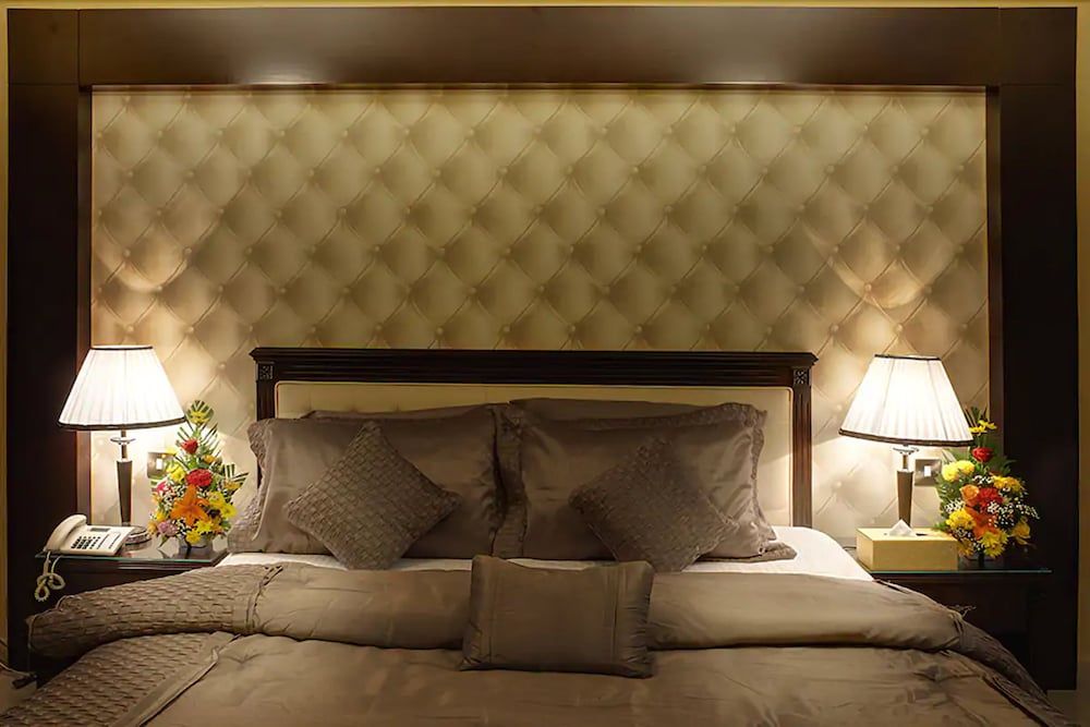 undefined Deira Suites Hotel Apartment 5