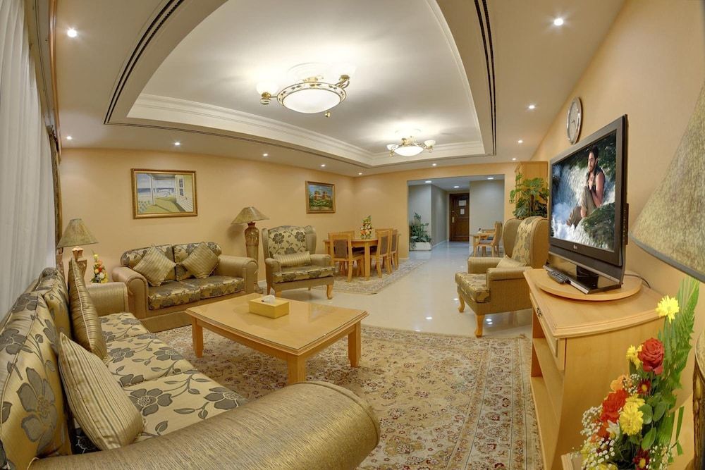 Deira Suites Hotel Apartment