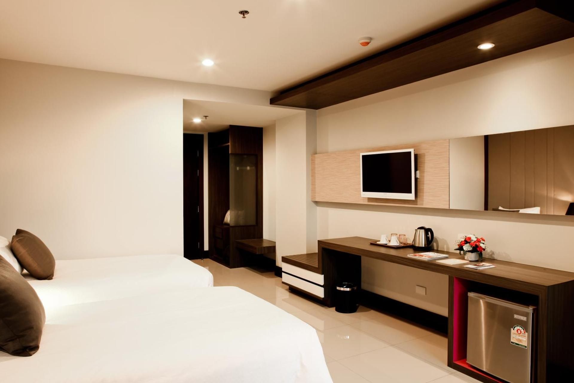 Premium Plus Twin Room