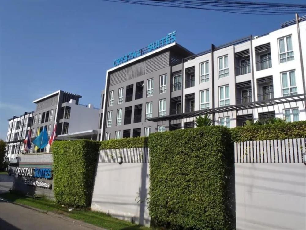 undefined Crystal Suites Suvarnabhumi Airport