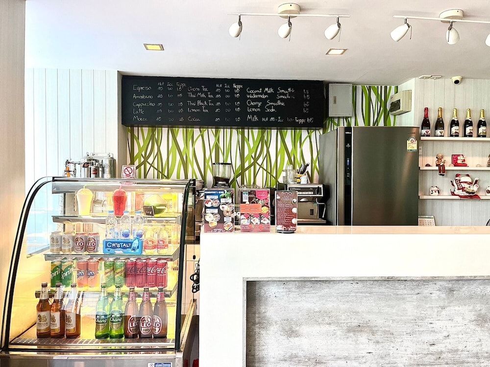 undefined Crystal Suites Suvarnabhumi Airport 8