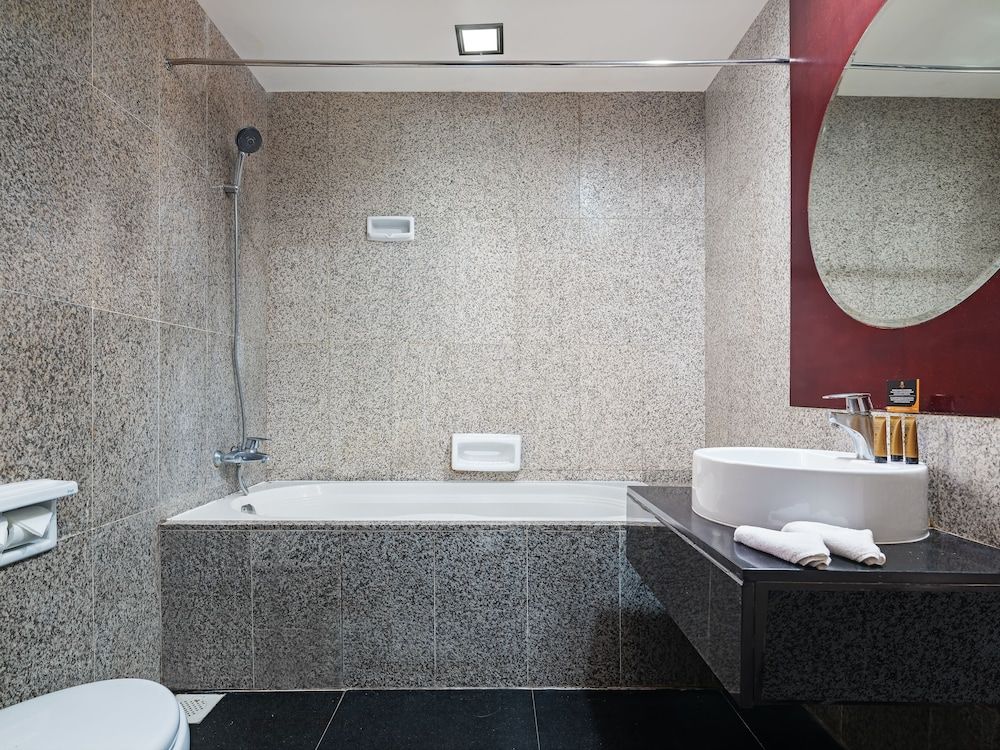 undefined Manhattan Hotel Jakarta 10