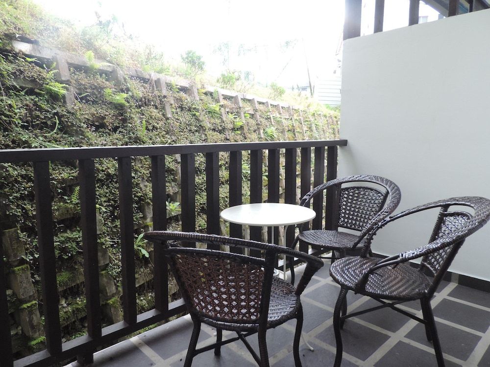 Cameronian Inn Quadruple Room, Private Bathroom 4