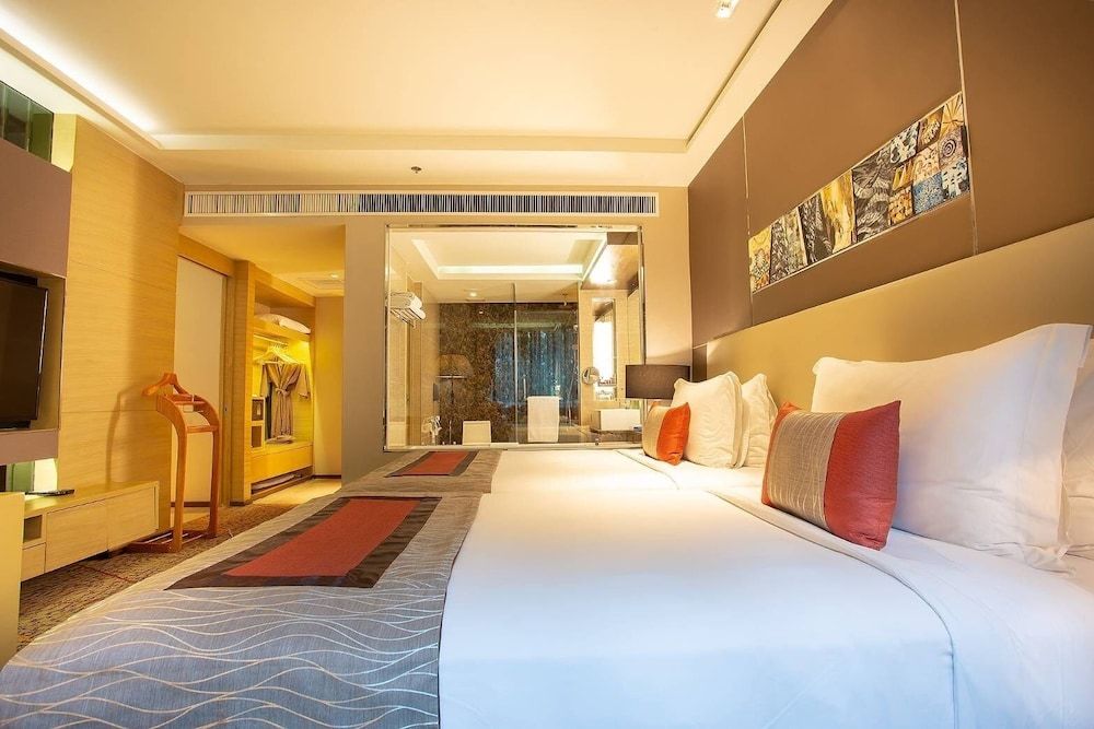 undefined Graceland Bangkok Hotel 9