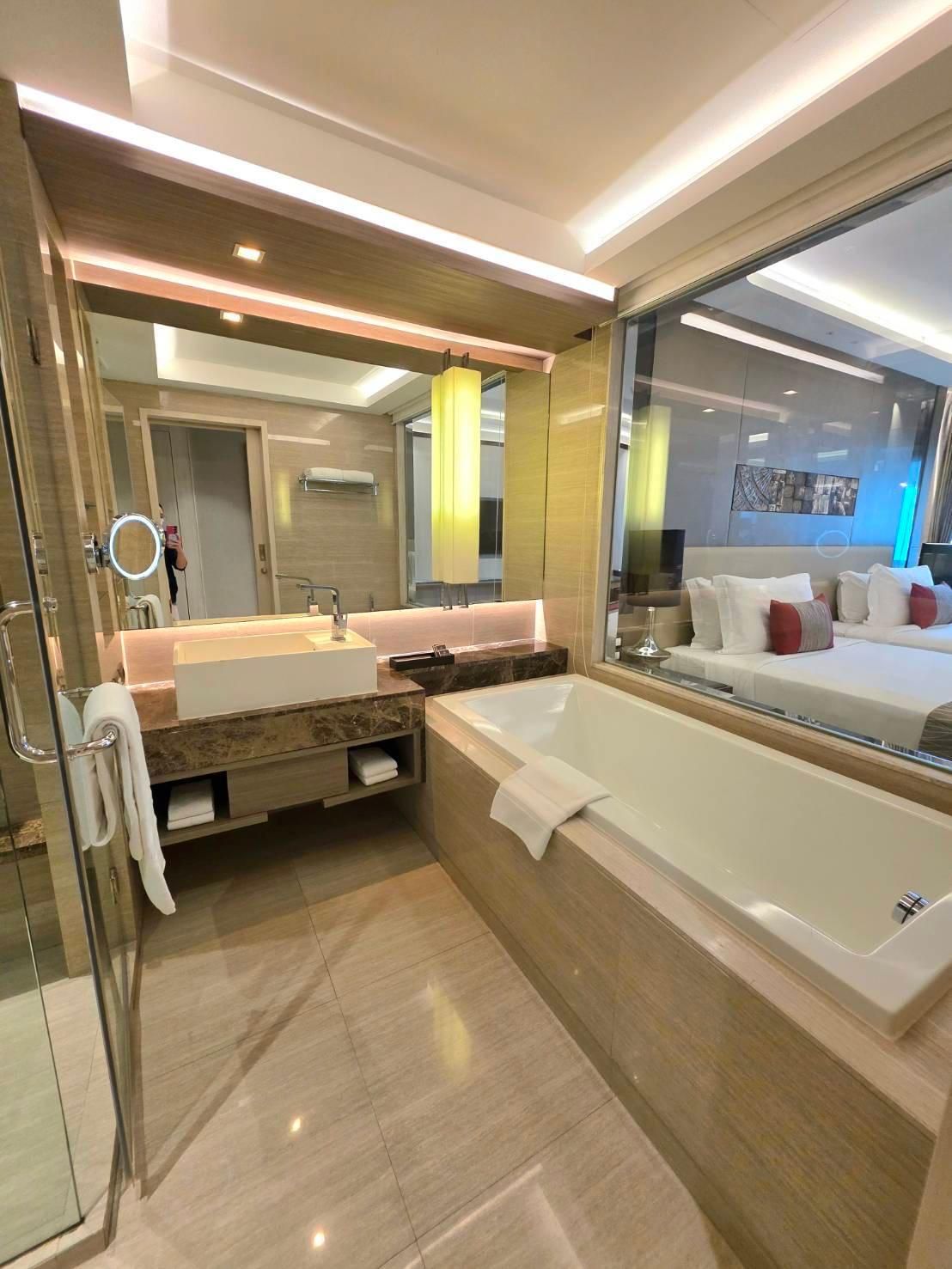 undefined Graceland Bangkok by Grace Hotel 4