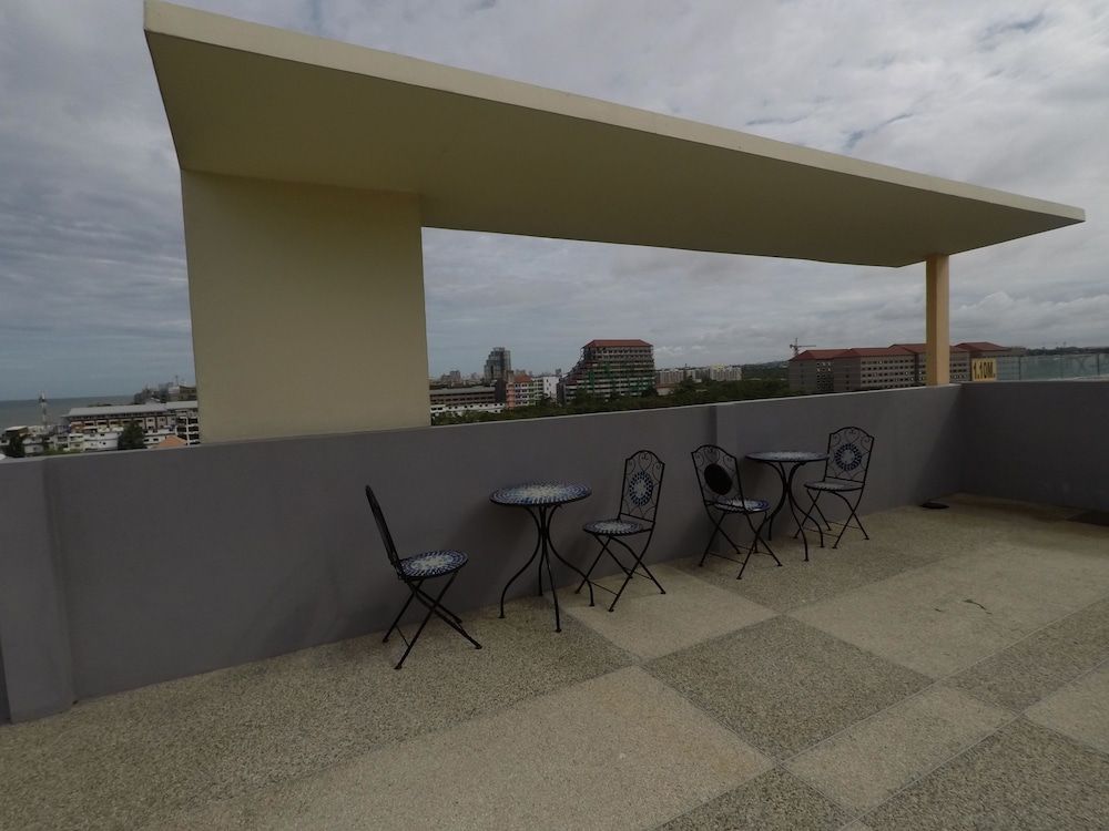 undefined D at Sea Hotel 10