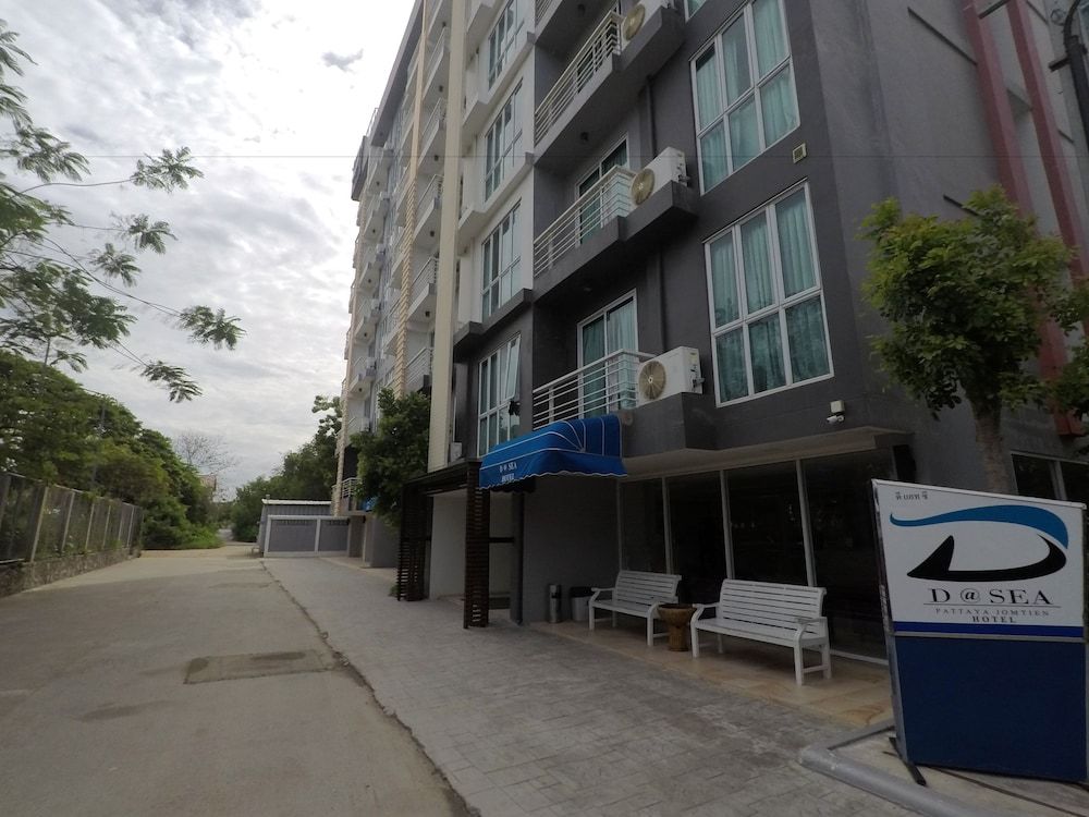 undefined D at Sea Hotel 6