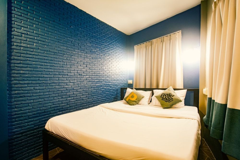 Pak-Up Hostel Basic Double Room, 1 King Bed 3