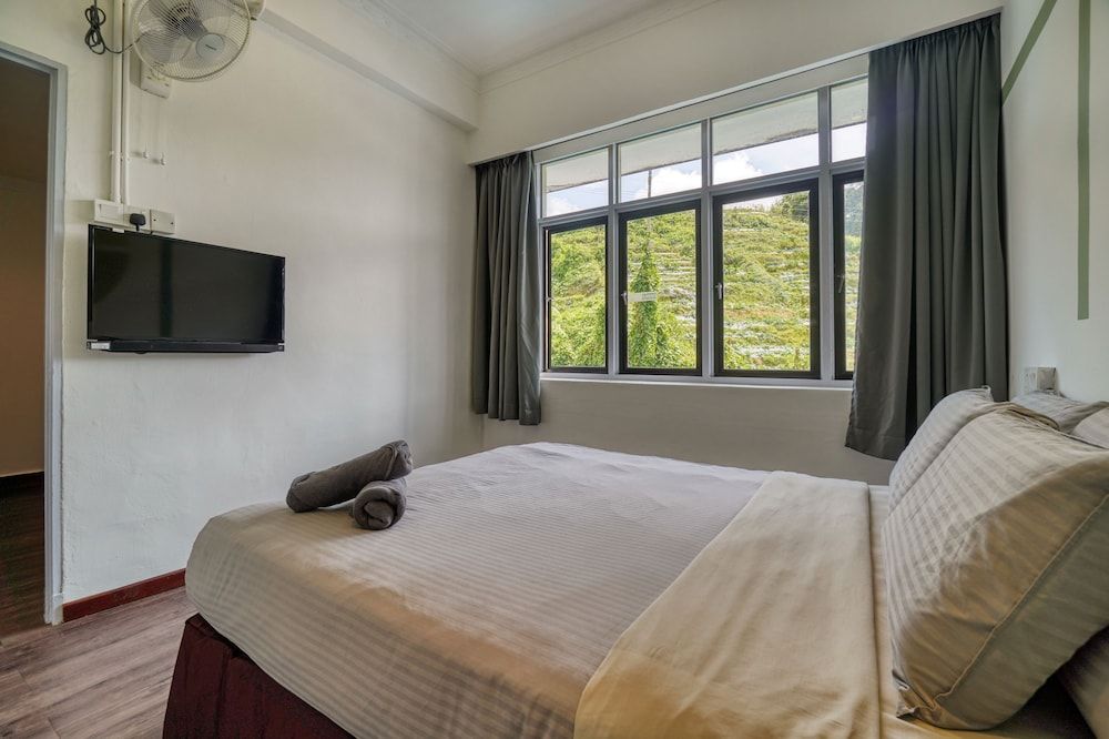 Parkland Express Double Room 5