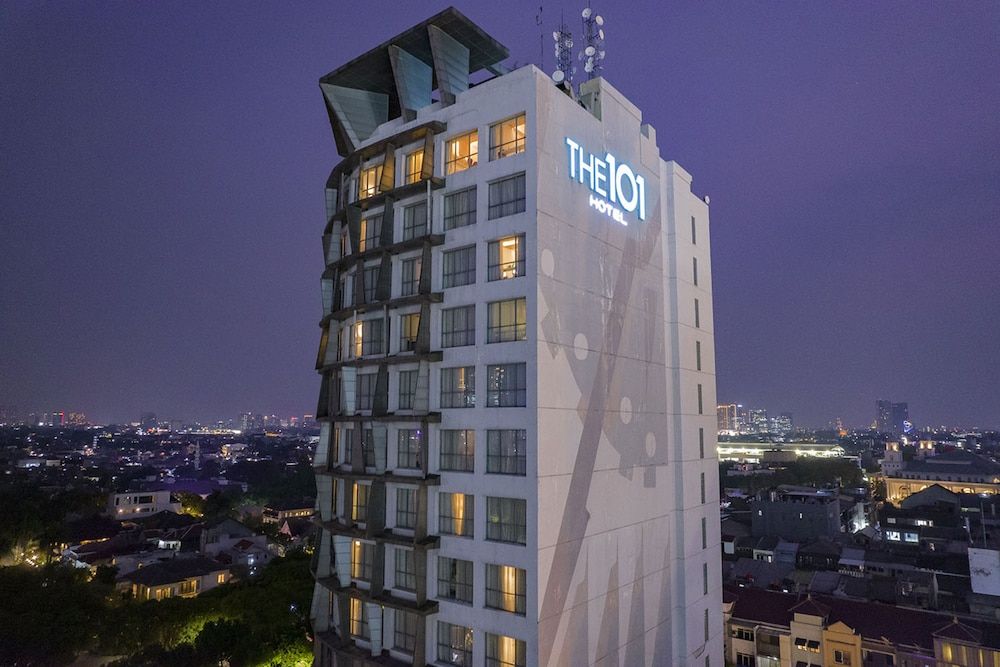 undefined THE 1O1 Jakarta Sedayu Darmawangsa 7