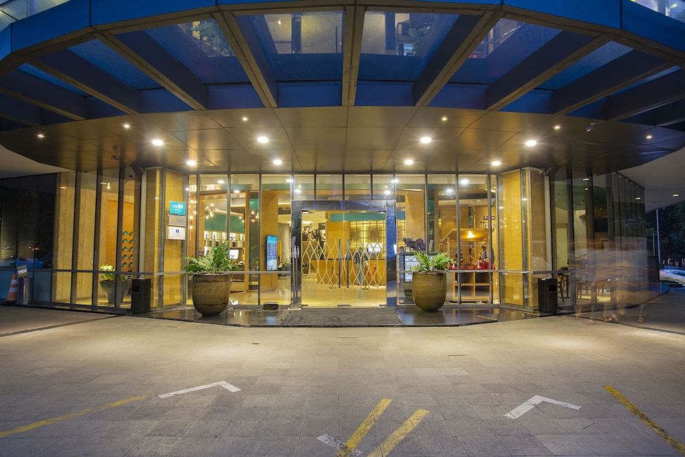 undefined THE 1O1 Jakarta Sedayu Darmawangsa 4