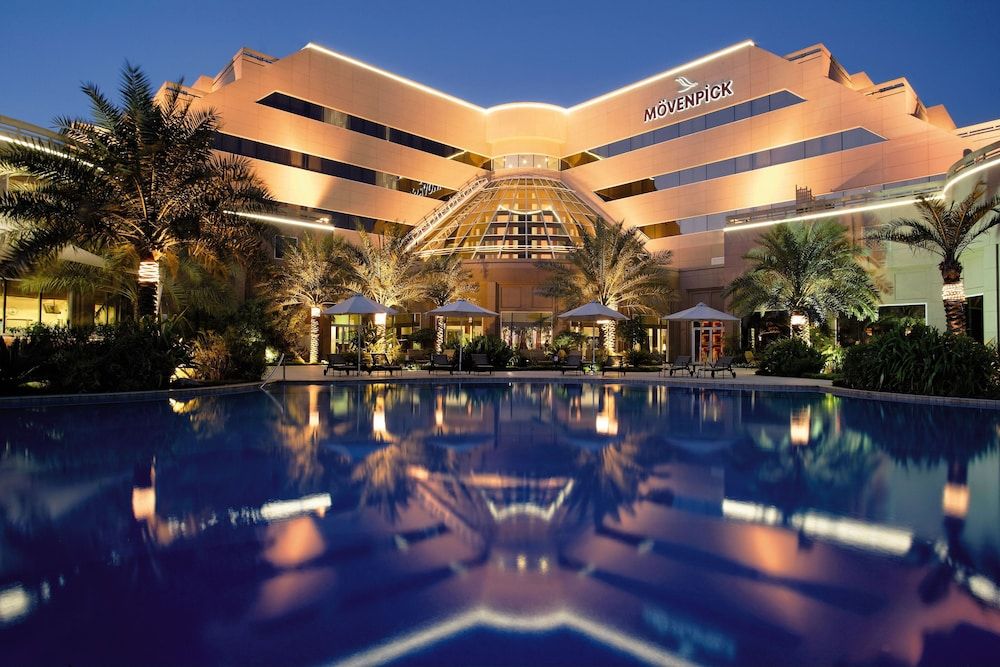 undefined Mövenpick Hotel Bahrain 8
