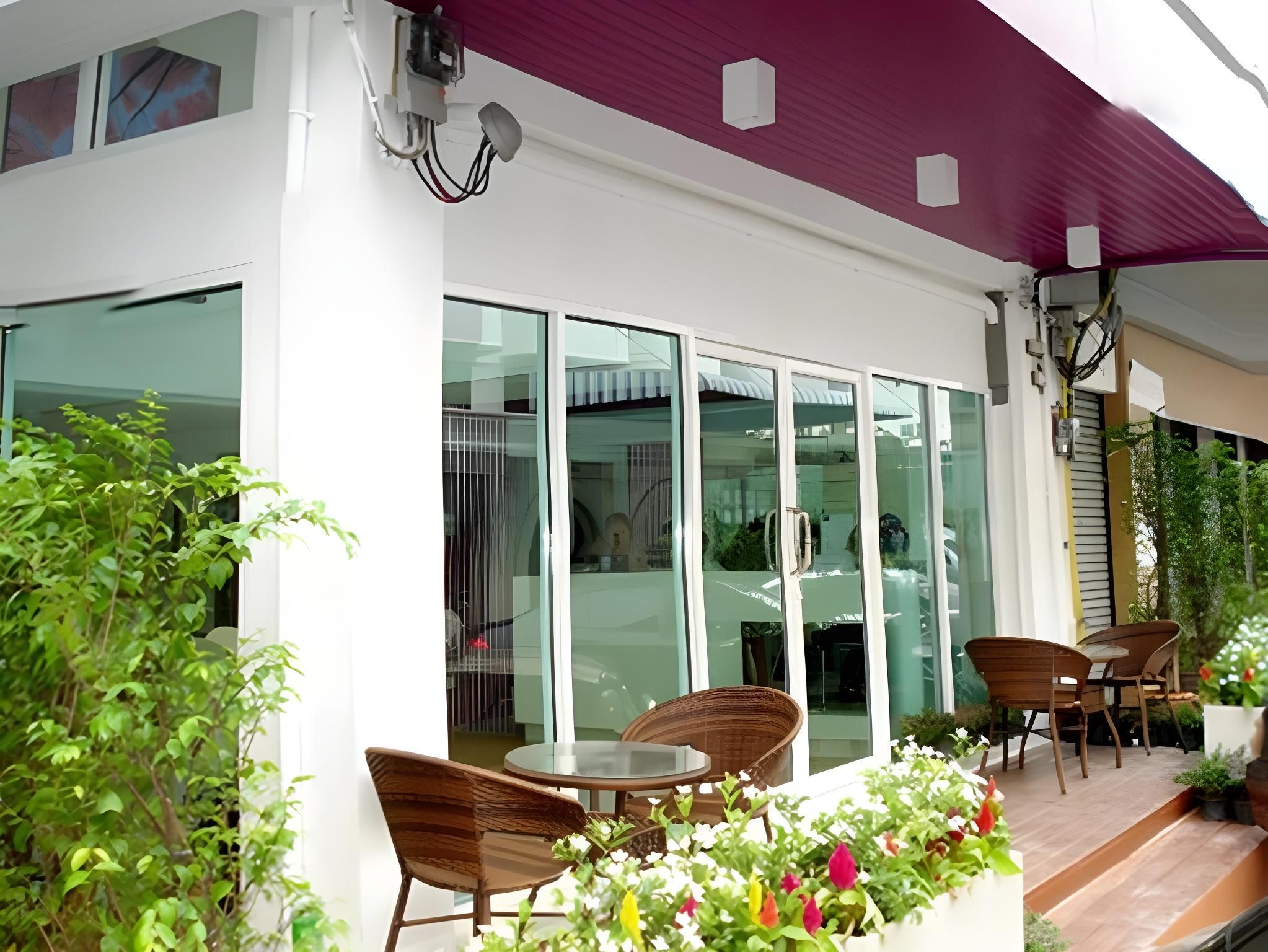 undefined Nantra Ekamai Hotel 2