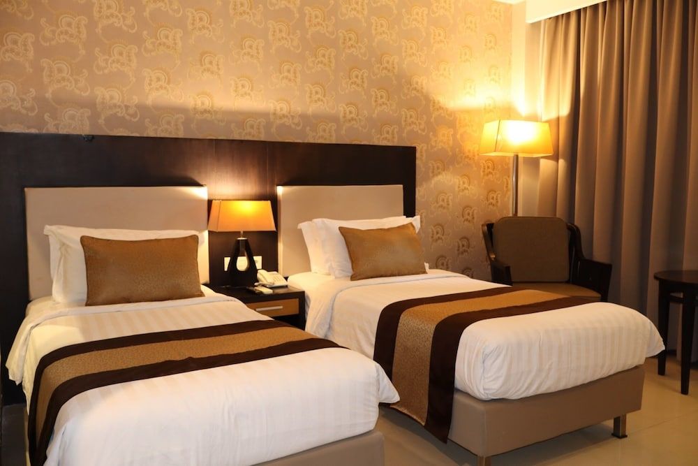 The Victoria Hotel Yogyakarta Deluxe Room 3