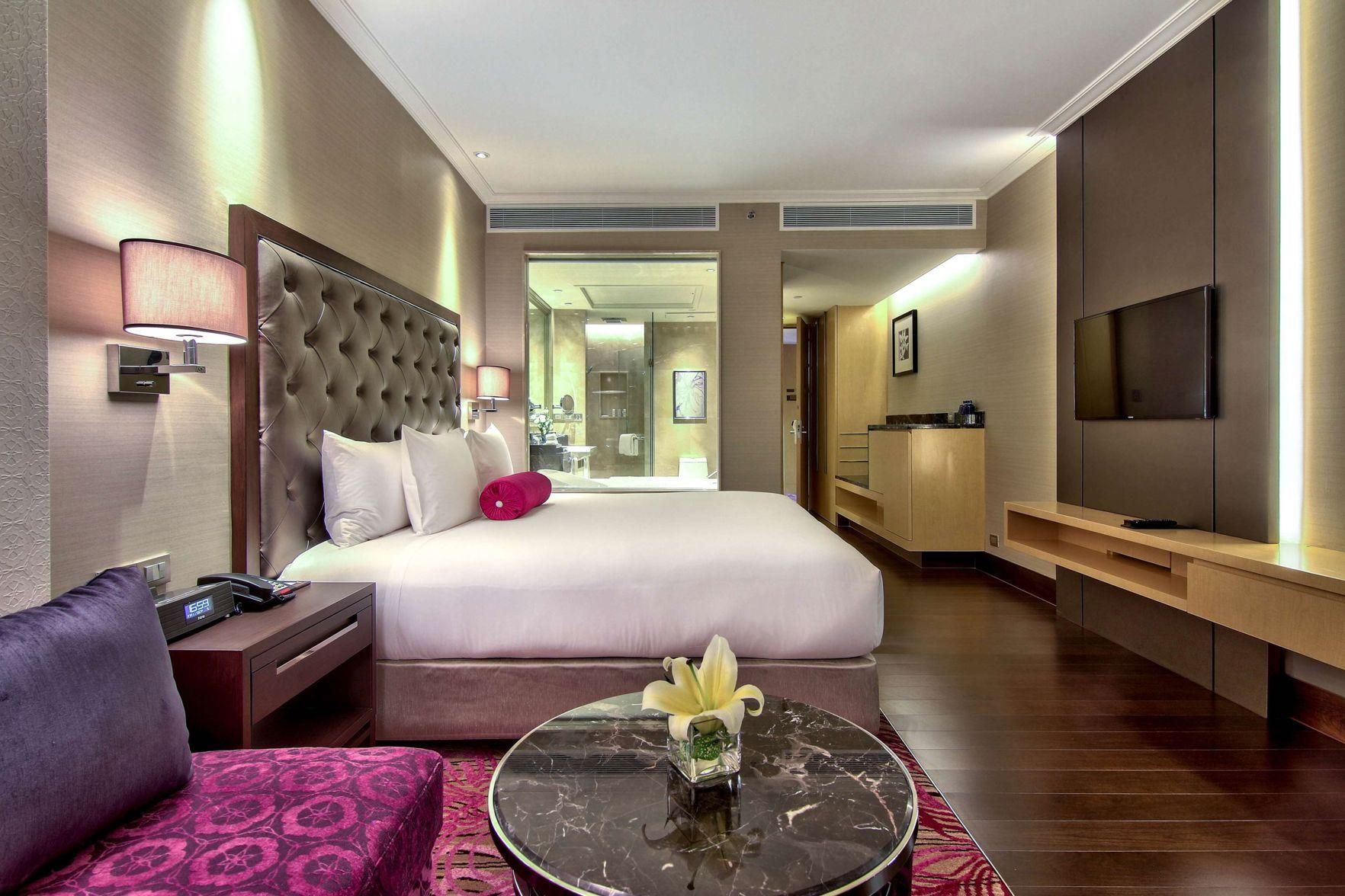 undefined Radisson Blu Plaza Bangkok 4
