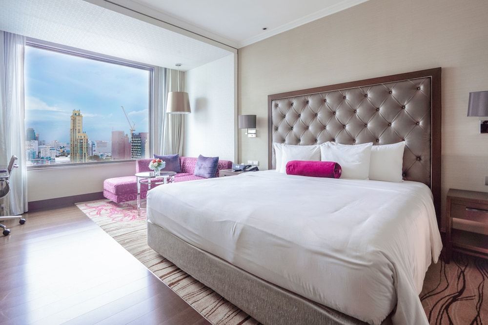undefined Radisson Blu Plaza Bangkok 10