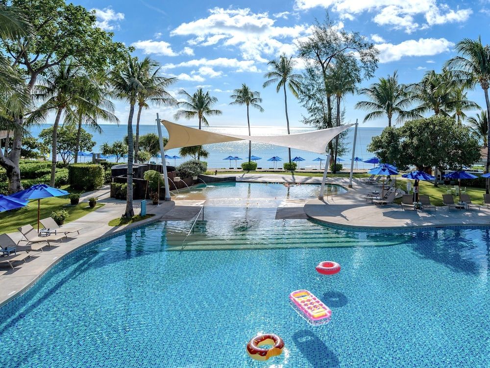 undefined OZO Chaweng Samui