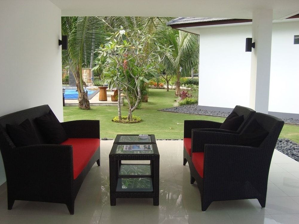 Dream Estate Studio 11