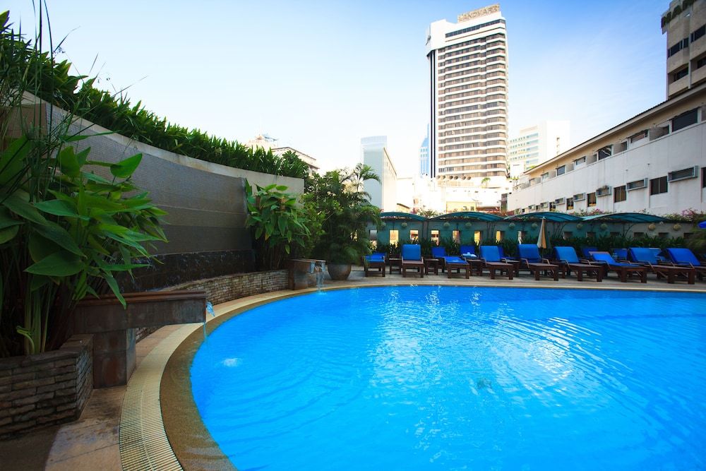 undefined Nana Hotel 10