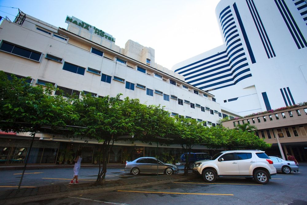 undefined Nana Hotel 4
