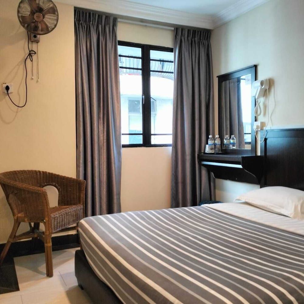 Standard Double Room, 1 Queen Bed