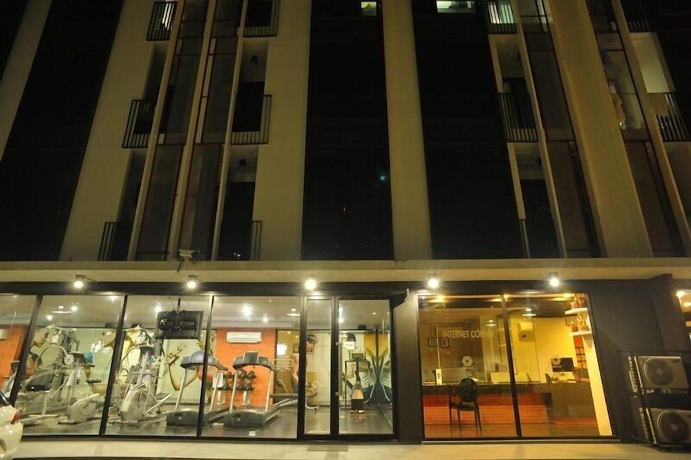 undefined Marigold Ramkhamhaeng Boutique Apartment 10