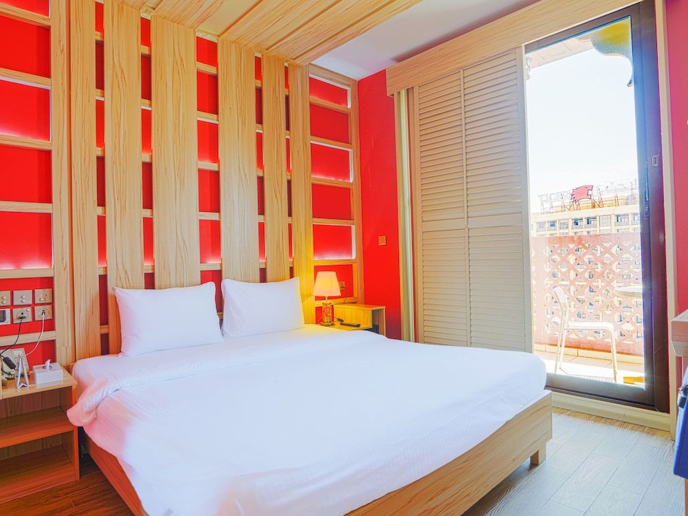 undefined Palette Royal Reflections Hotel and Spa Dubai