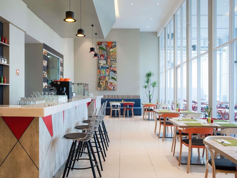 undefined ibis Styles Jakarta Mangga Dua Square 9