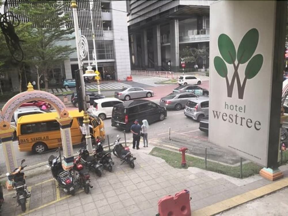 undefined Hotel Westree 9