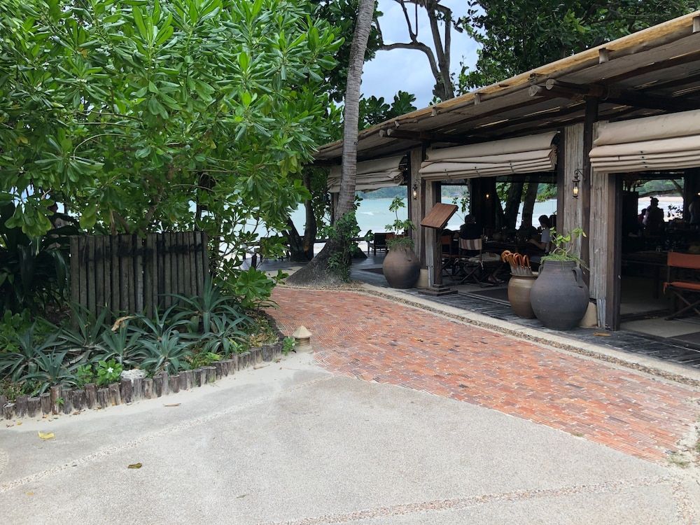 undefined Villa Macaque and Villa Languor 6