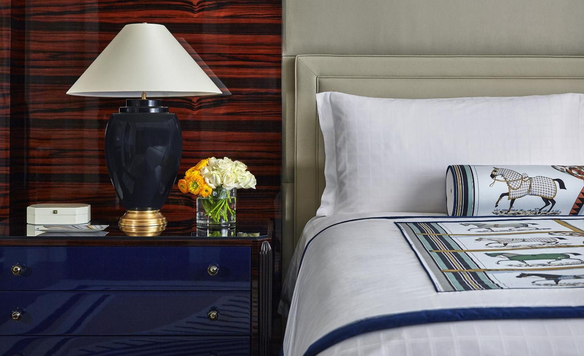 Deluxe Room two twin beds