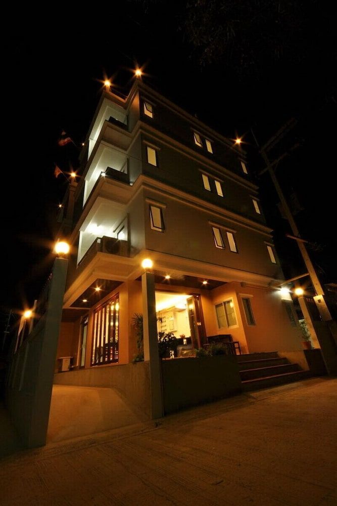 undefined Sunshine Hostel Hua Hin 2