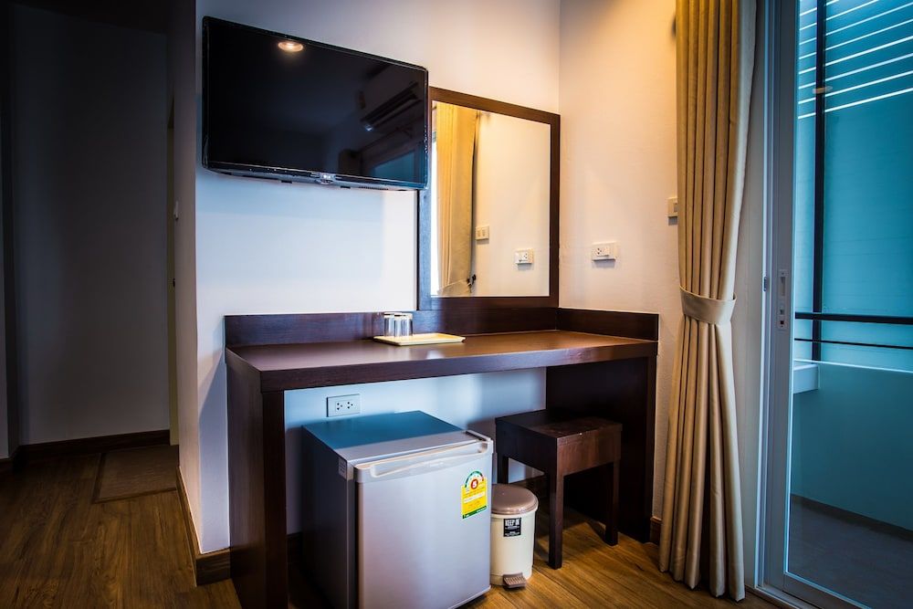 Sunshine Hostel Hua Hin Standard Double Room 6